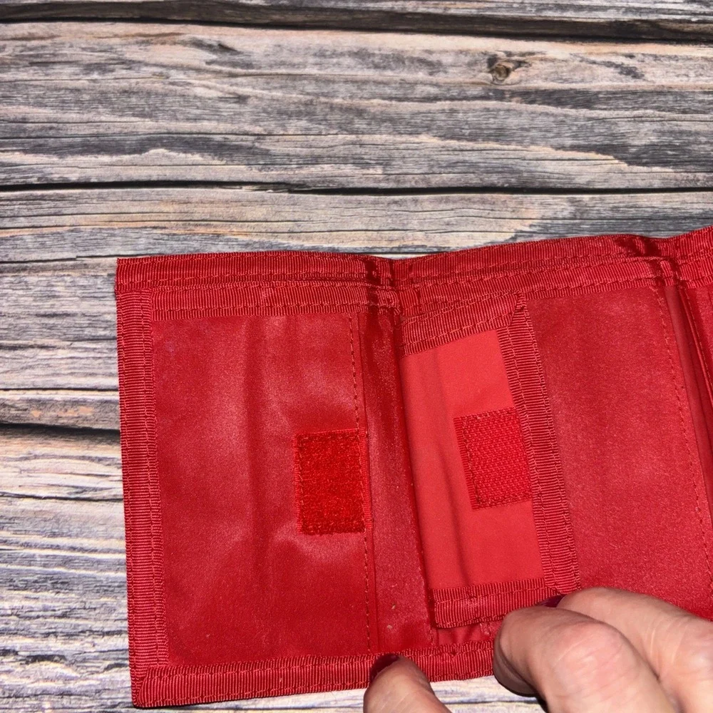 Vintage 80's Bugs Bunny Daffy Duck Piano Wallet Looney Tunes Warner Brothers Red